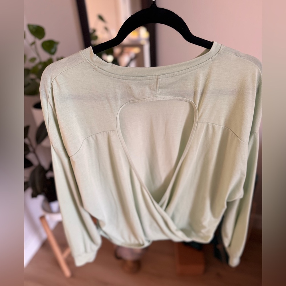 Old Navy active wear top